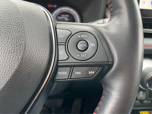 Used 2023 Toyota RAV4 XSE w/ Premium Package image 19