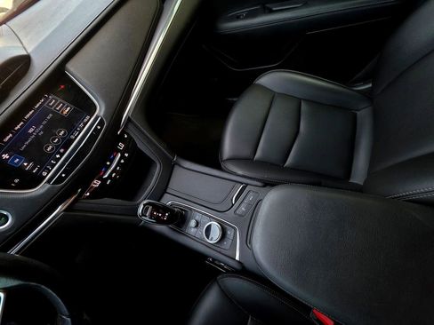 Used 2022 Cadillac XT5 Luxury FWD image 33
