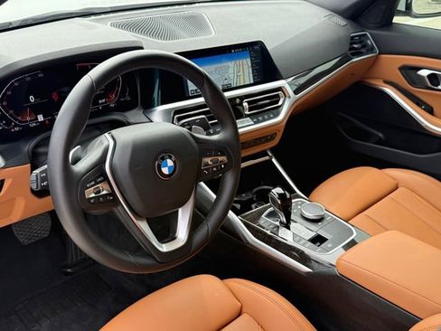 Used 2022 BMW 330i 330i w/ Driving Assistance Package image 11