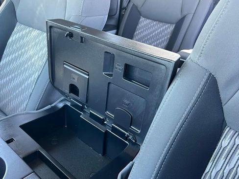 Used 2019 Toyota Tundra SR5 image 39