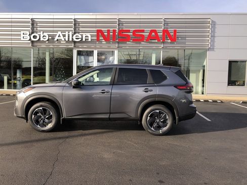 New 2026 Nissan Rogue SV w/ Cold Weather Package image 11