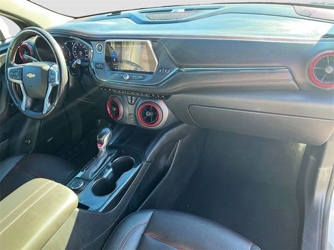 Used 2021 Chevrolet Blazer RS w/ Enhanced Convenience Package image 28
