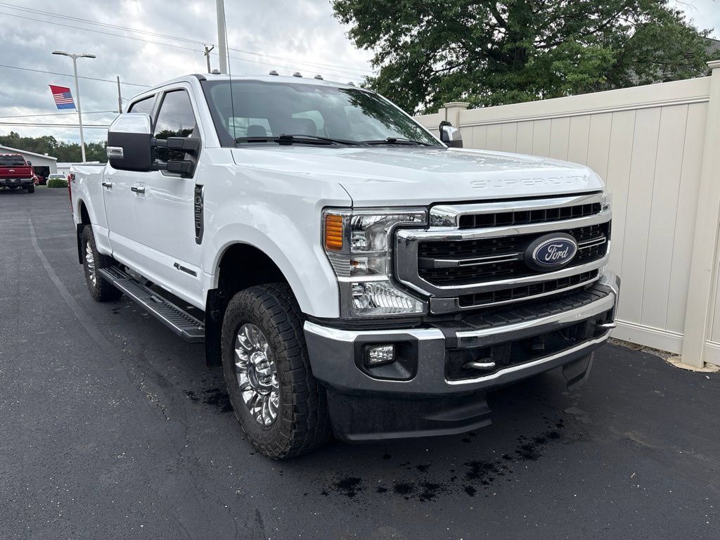Used 2020 Ford F350 Lariat w/ Lariat Ultimate Package AWD/4WD image 2