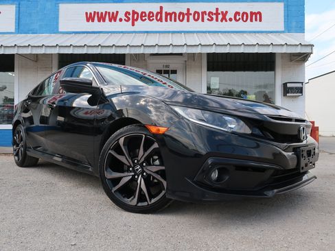 Used 2020 Honda Civic Sport image 2