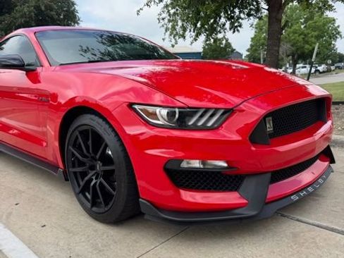 Used 2017 Ford Mustang Shelby GT350 w/ Electronics Package image 5
