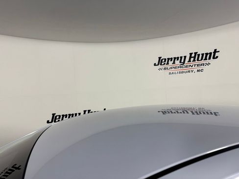 Used 2025 Nissan Versa SR w/ Trunk Package image 13