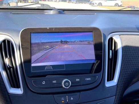 Used 2024 Chevrolet Malibu LT image 15