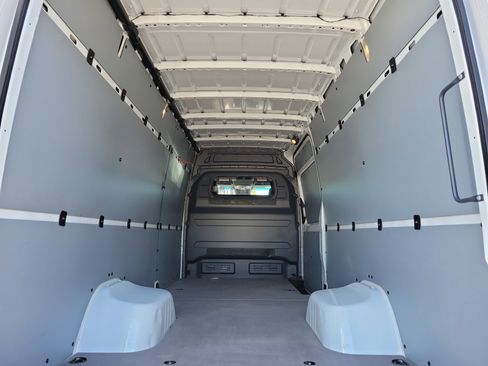 Used 2024 Mercedes-Benz Sprinter 3500 w/ Parking Package image 10
