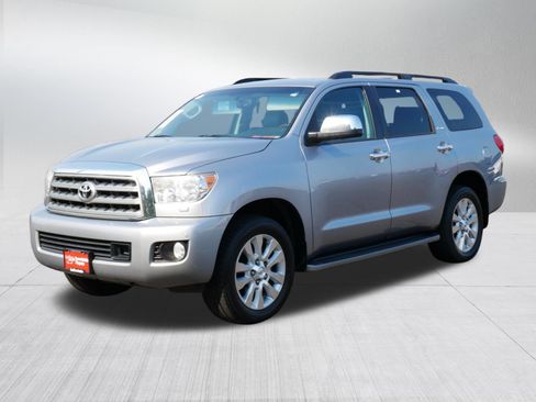 Used 2012 Toyota Sequoia Platinum AWD/4WD image 3