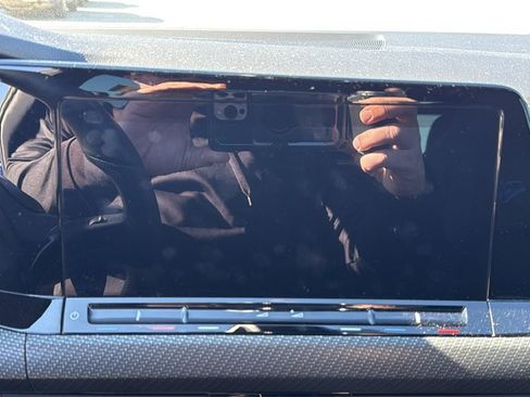 Used 2024 Volkswagen Golf R image 6