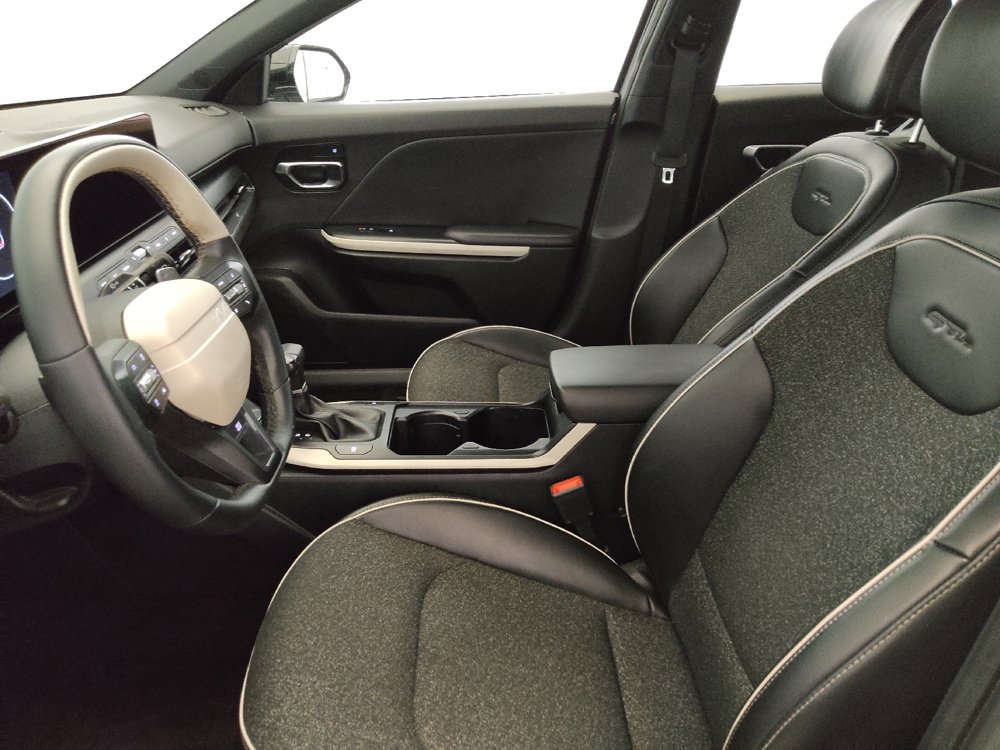 Used 2025 Kia K4 GT-Line w/ GT-Line Sunroof Package FWD image 17