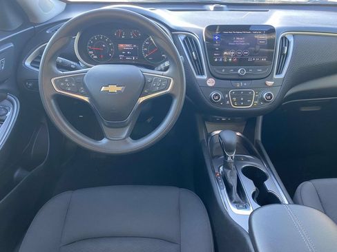 Used 2024 Chevrolet Malibu LT FWD image 10