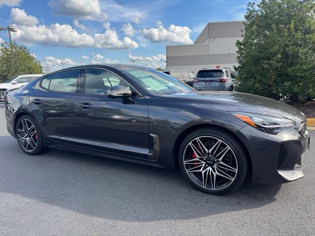 Used 2023 Kia Stinger GT2 AWD/4WD image 1