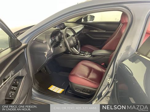 Used 2024 MAZDA CX-30 AWD 2.5 S w/ Preferred Package image 12