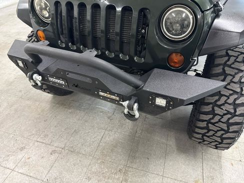 Used 2012 Jeep Wrangler Unlimited Sport AWD/4WD image 99