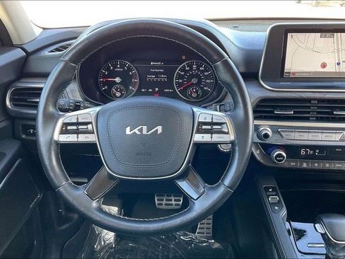 Used 2022 Kia Telluride SX w/ Towing Package image 5