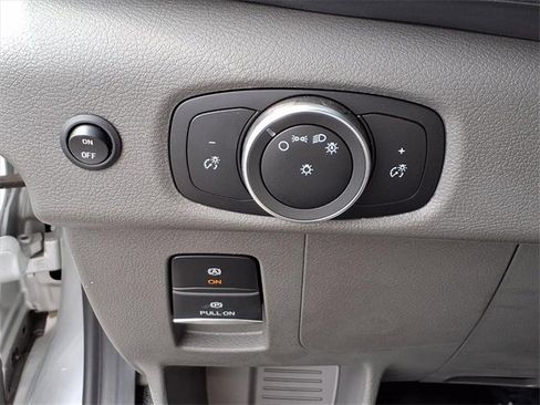 New 2023 Ford E-Transit image 8