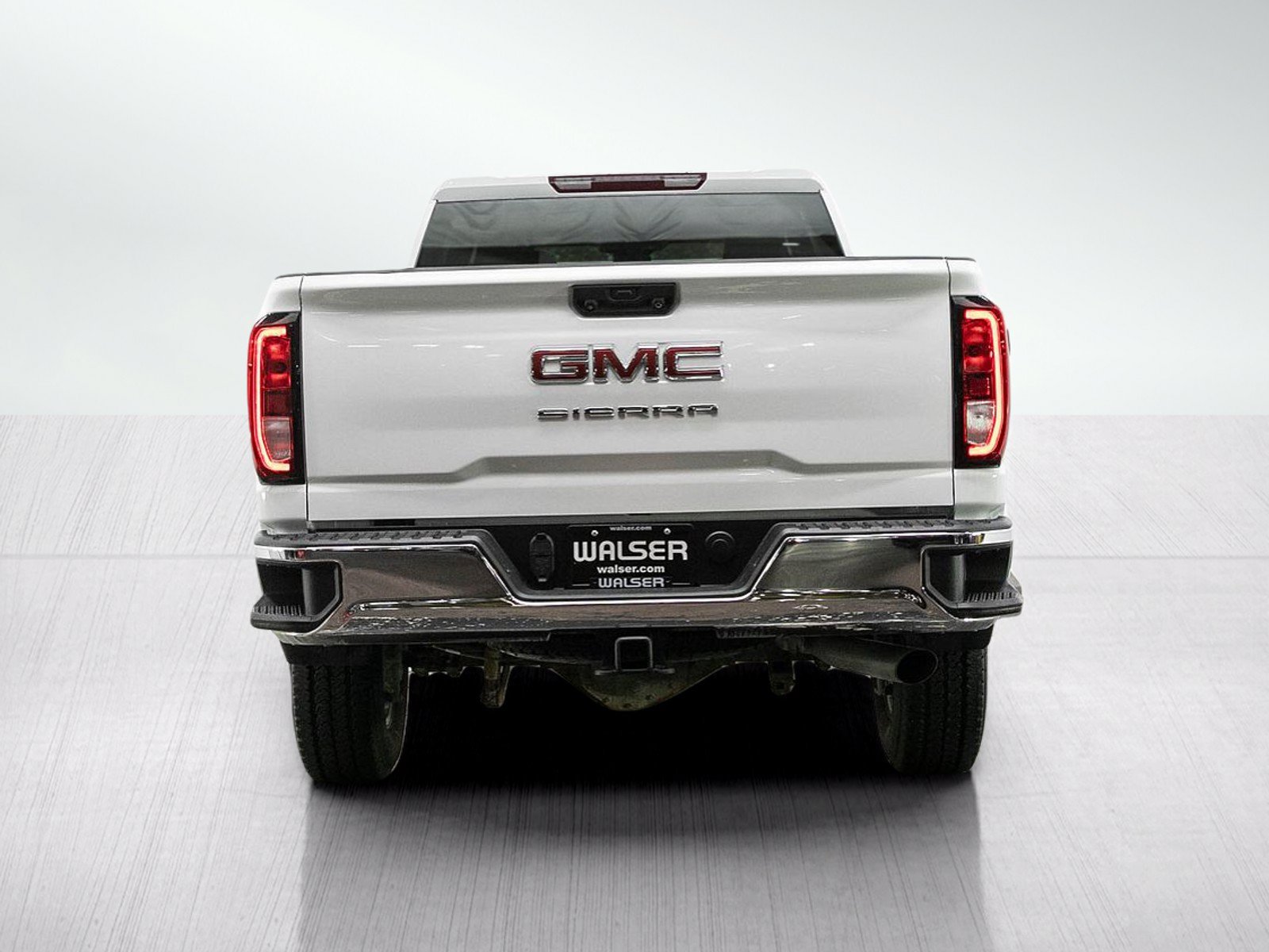 Used 2025 GMC Sierra 2500 Pro w/ Convenience Package AWD/4WD image 4