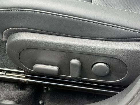 Certified 2026 Hyundai Kona SEL Premium AWD/4WD image 22