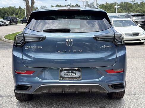 Used 2024 Buick Encore GX Avenir AWD/4WD image 4