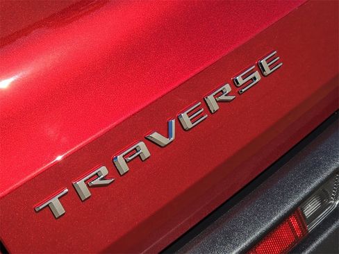 New 2026 Chevrolet Traverse LT w/ Sun and Wheel Package image 23