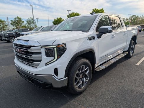 New 2026 GMC Sierra 1500 SLE w/ X31 Off-Road Package AWD/4WD image 4