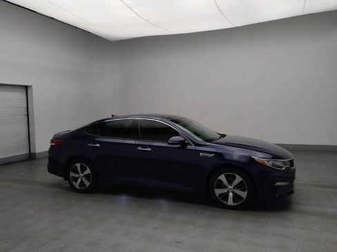 Used 2019 Kia Optima S w/ S Panoramic Sunroof Package image 11