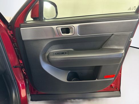 Used 2025 Hyundai Santa Fe SEL image 32