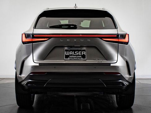 Certified 2025 Lexus NX 350 AWD w/ Premium Package image 10