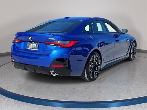 Used 2025 BMW 430i xDrive w/ M Sport Package image 6