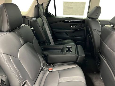 New 2025 Honda Pilot EX-L image 37