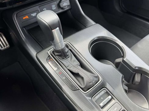 Used 2025 Honda Civic Sport image 6