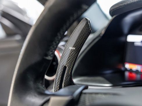 Used 2019 Ferrari 812 Superfast image 21