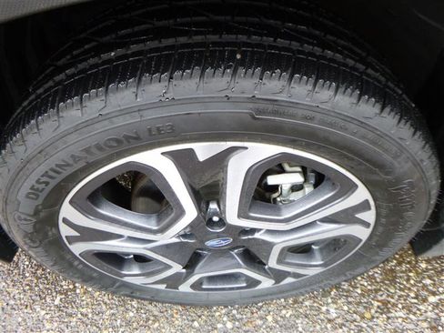 Used 2024 Subaru Ascent Limited image 27