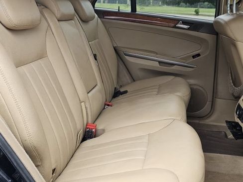 Used 2008 Mercedes-Benz ML 350 4MATIC image 10