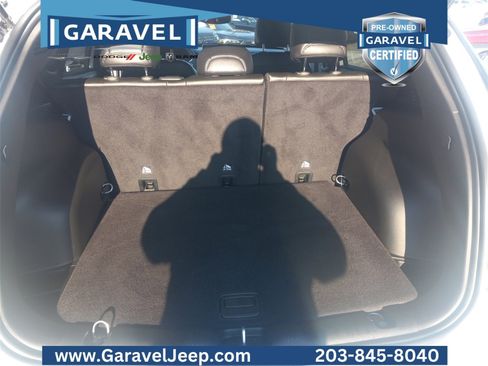 Used 2025 Jeep Compass Limited image 18