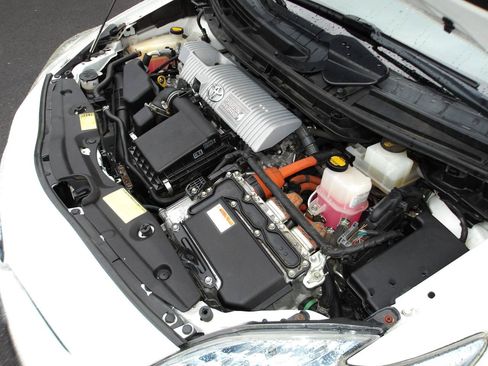 Used 2013 Toyota Prius Prime Plug-In Hybrid FWD image 25