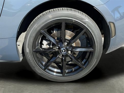 Used 2021 MAZDA MX-5 Miata RF Club image 39