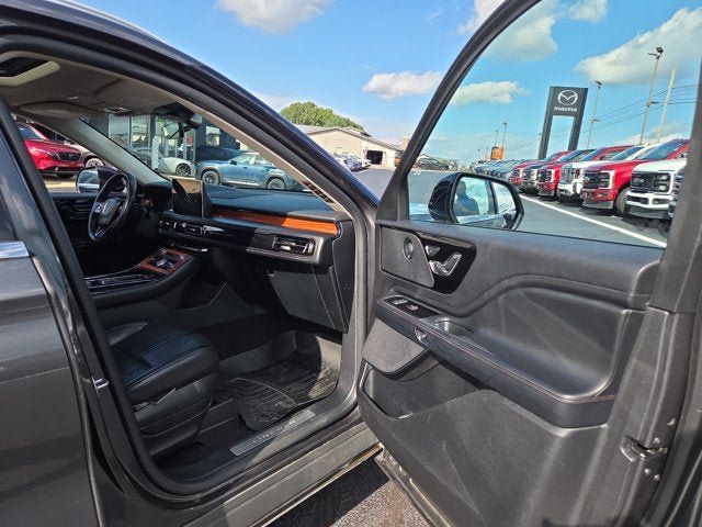 Used 2020 Lincoln Aviator Reserve w/ Equipment Group 201A AWD/4WD image 14