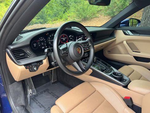 Used 2021 Porsche 911 GT3 RS image 33