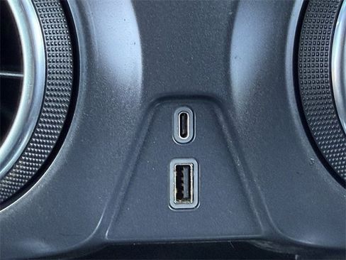 Certified 2020 Chevrolet Blazer Premier w/ Driver Confidence II Package image 21