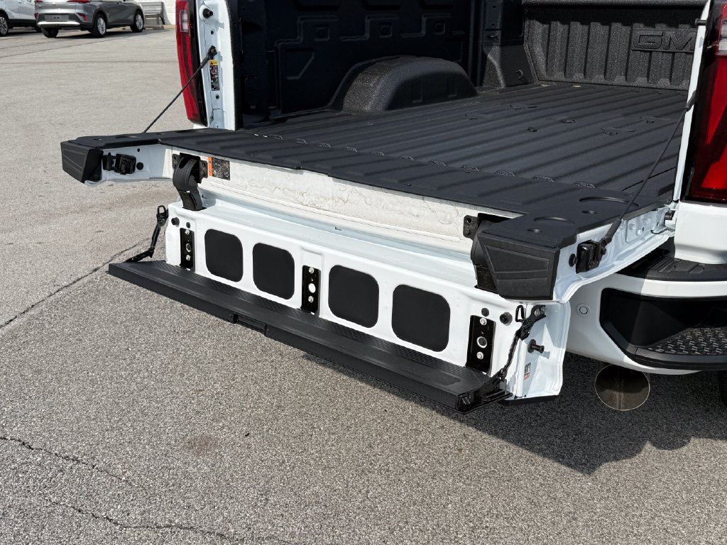 New 2026 GMC Sierra 2500 Denali AWD/4WD image 8