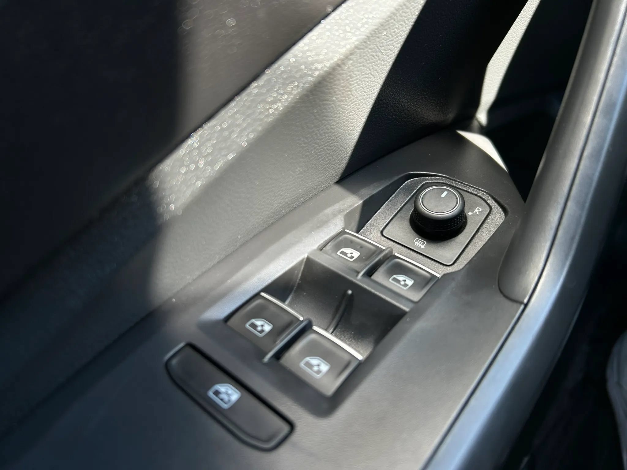 Used 2023 Volkswagen Jetta Sport FWD image 13