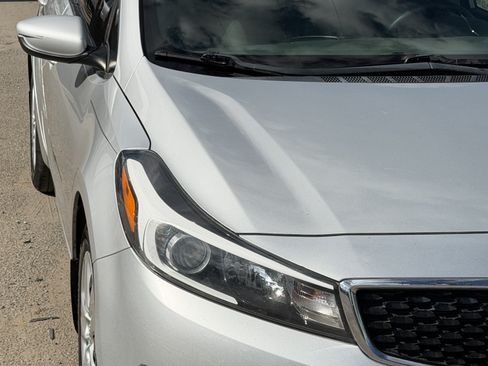 Used 2018 Kia Forte LX w/ LX Rear Camera Package FWD image 21