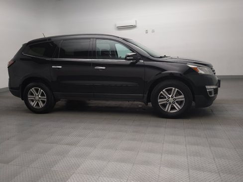 Used 2017 Chevrolet Traverse LT FWD image 11