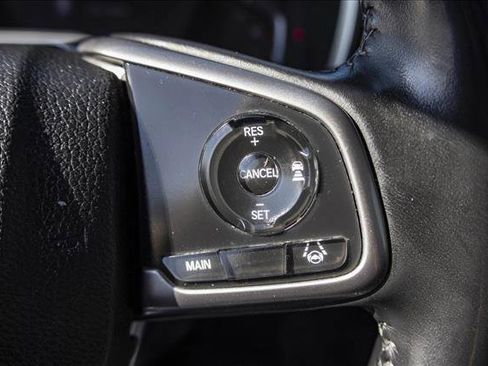 Used 2019 Honda CR-V Touring image 16