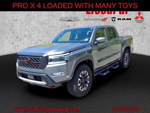 Used 2023 Nissan Frontier PRO-4X w/ Pro Convenience Package AWD/4WD image 3