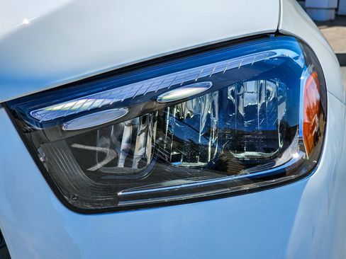 New 2026 Mercedes-Benz GLE 450 4MATIC image 4