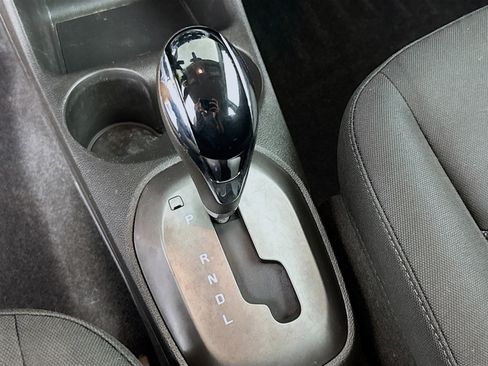 Used 2020 Chevrolet Spark LT image 19