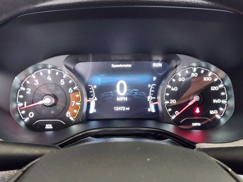 Used 2024 Jeep Compass Sport image 16